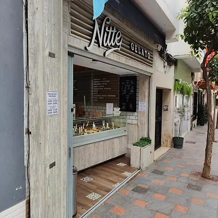 Апартаменти Boutique Old Town & With 2bed-2bath *